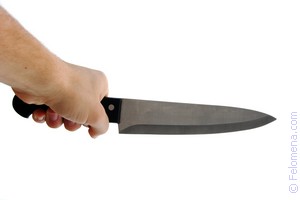 К чему снится Зарезать ножом во сне? Зарезать ножом по соннику